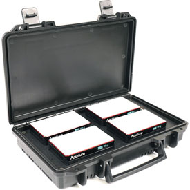 Aputure MC 4-Light Travel Kit con maleta cargadora